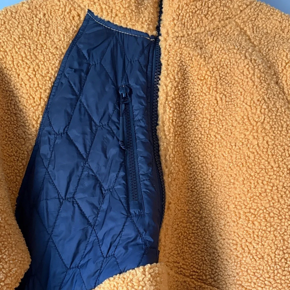 Joy Lab Women’s cropped mustard yellow and black Fleece half zip - Picture 2 of 6